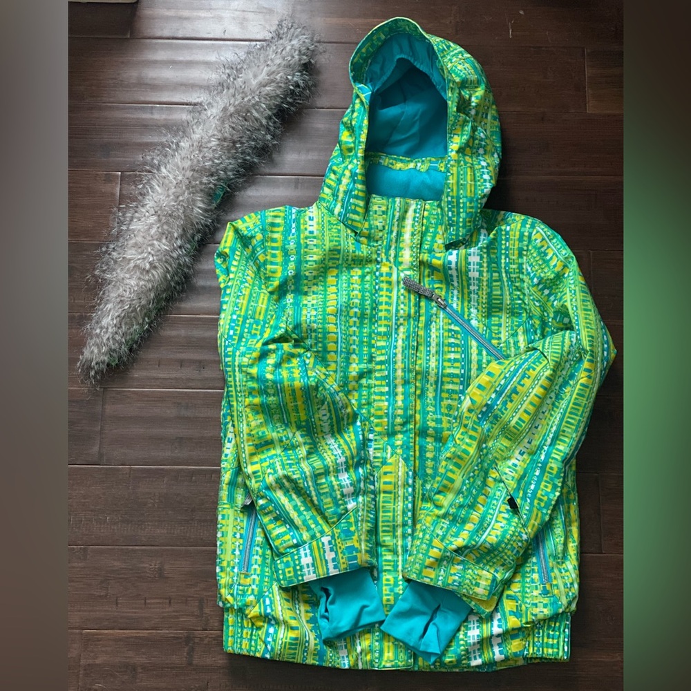 Spyder Girls Lola Ski Snowboard Jacket ⛷️ ❄️ 🏂 size 12